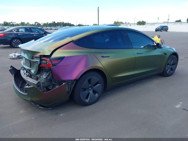 2022 TESLA MODEL 3 5YJ3E1EA9NF324627 Photo 3