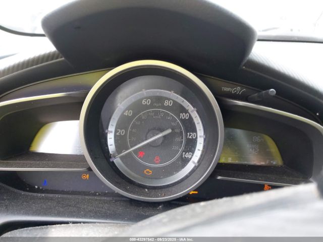 2016 MAZDA CX-3 JM1DKFC74G0130817 Photo 6