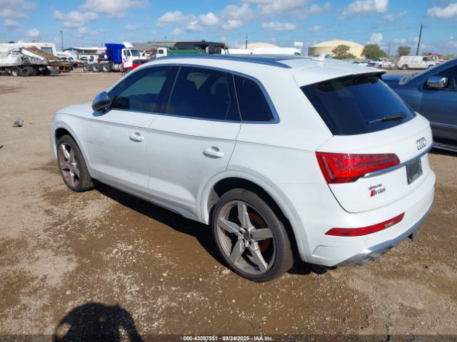 2022 AUDI SQ5 WA1A4AFY3N2135779 Photo 2