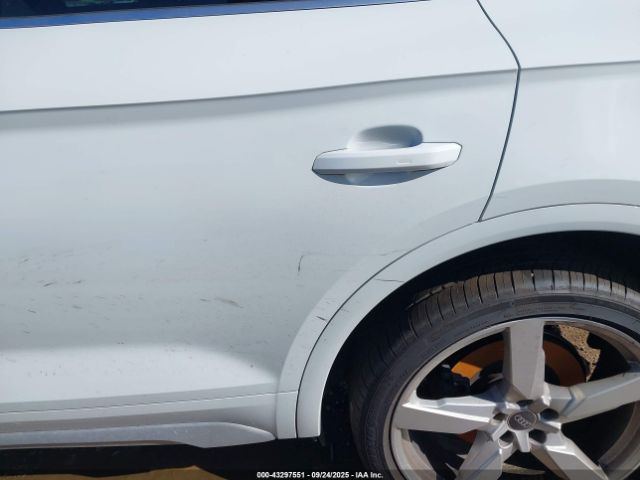2022 AUDI SQ5 WA1A4AFY3N2135779 Photo 5