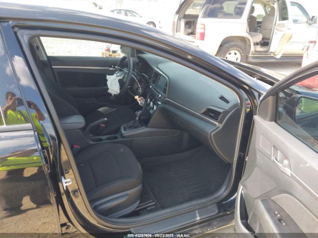 2019 HYUNDAI ELANTRA 5NPD84LF8KH417583 Photo 4