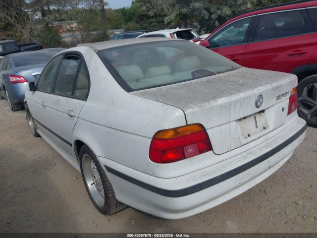 2000 BMW 528IA WBADM6342YGU08684 Photo 2
