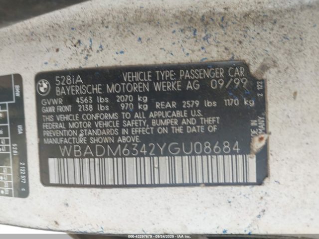 2000 BMW 528IA WBADM6342YGU08684 Photo 8