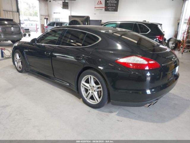 2011 PORSCHE PANAMERA WP0AB2A74BL061830 Photo 2