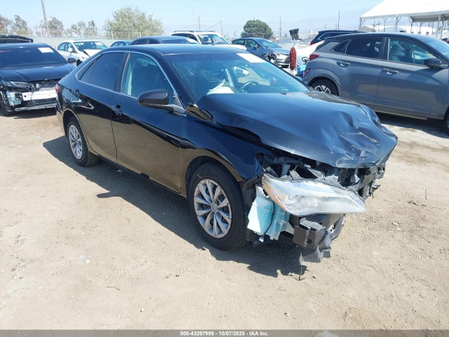 Toyota CAMRY LE 2017 4T1BF1FK2HU417643 главное изображение