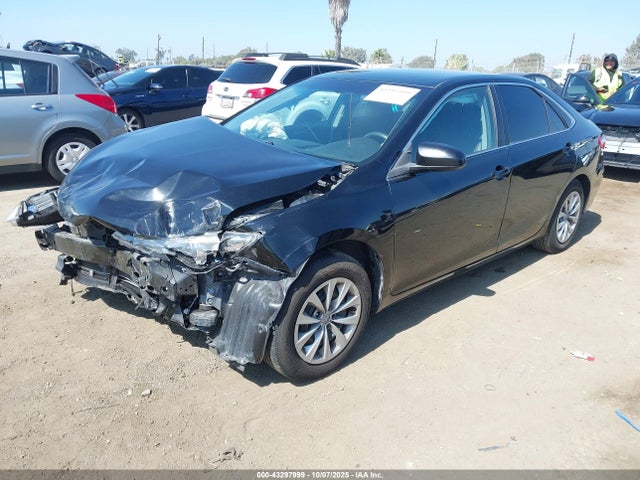 Toyota CAMRY LE 2017 4T1BF1FK2HU417643 Image 2