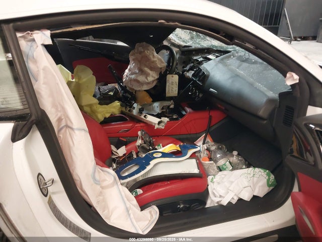 2022 AUDI R8 WUACEAFX8N7900462 Photo 4