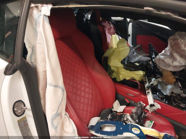 2022 AUDI R8 WUACEAFX8N7900462 Photo 7