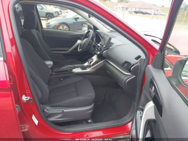 2022 MITSUBISHI ECLIPSE CROSS JA4ATVAA3NZ028680 Photo 4