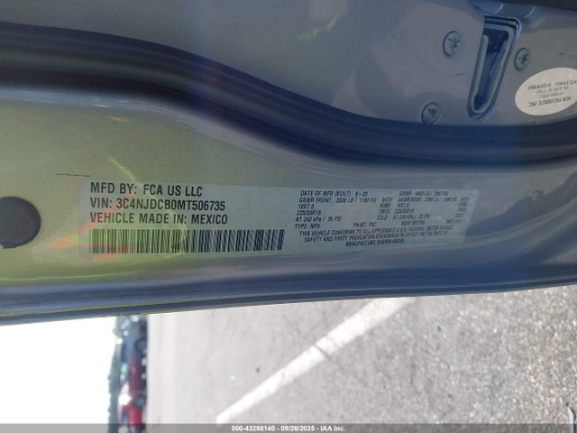 2021 JEEP COMPASS 3C4NJDCB0MT506735 Photo 8