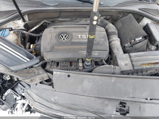 Auction sale of the 2016 Volkswagen Passat 1.8t S, vin: 1VWAS7A31GC034034, lot number: 43298202