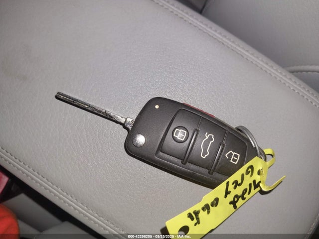 2016 AUDI A3 WAUK8GFF1G1005568 Photo 10