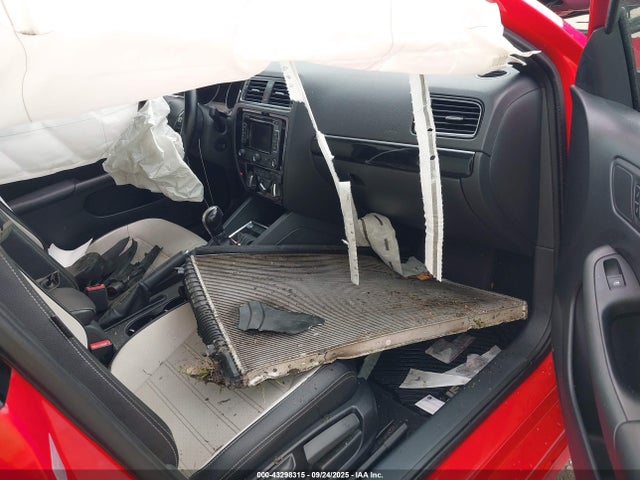 3VWD17AJ7FM344300 Volkswagen 1.8t