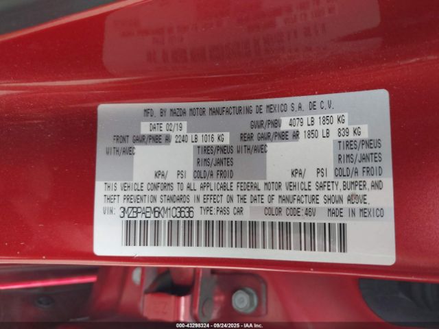 2019 MAZDA MAZDA3 3MZBPAEM6KM103636 Photo 8