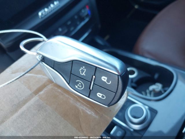 2017 MASERATI GHIBLI ZAM57XSA6H1215478 Photo 10