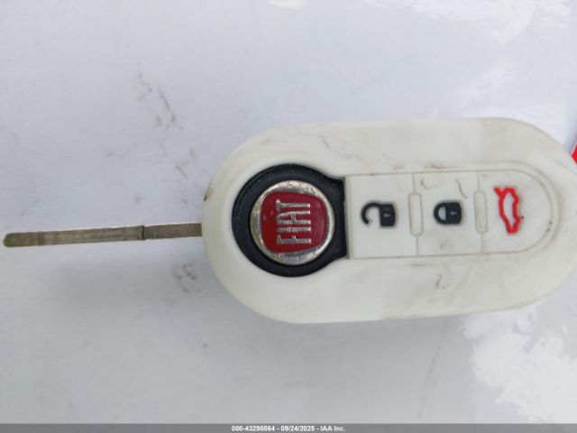 2012 FIAT 500C 3C3CFFER3CT237311 Photo 10