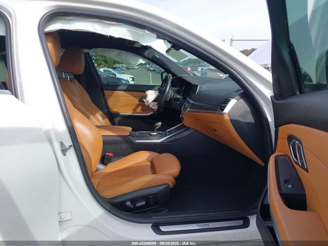 2020 Bmw 330i მანქანა იყიდება აუქციონზე, vin: 3MW5R1J04L8B32671, აუქციონის ნომერი: 43298599