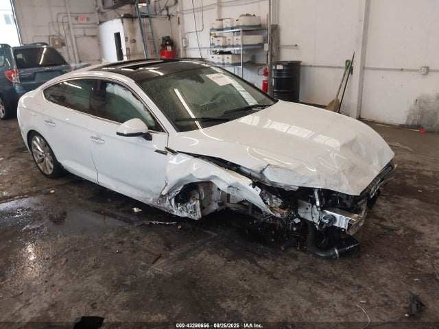 2018 AUDI A5 WAUBNCF56JA057195 Photo 0