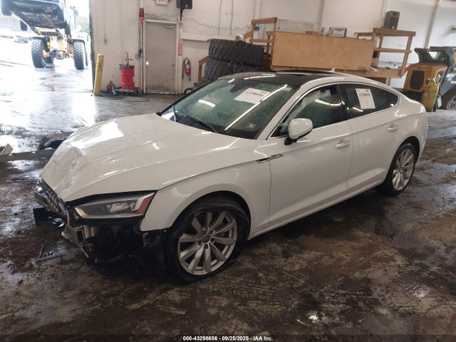 2018 AUDI A5 WAUBNCF56JA057195 Photo 1