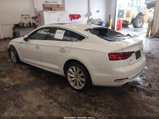 2018 AUDI A5 WAUBNCF56JA057195 Photo 2