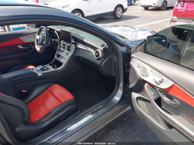 2017 MERCEDES-BENZ AMG C 63 WDDWJ8HB6HF452299 Photo 4