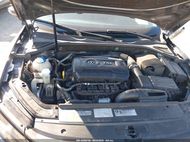 1VWAT7A39GC040676 Volkswagen 1.8t