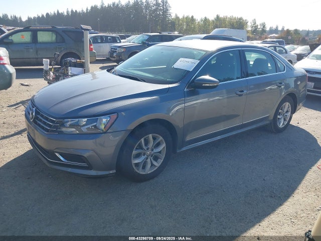 1VWAT7A39GC040676 Volkswagen 1.8t
