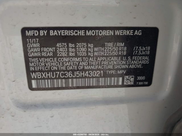 2018 BMW X1 WBXHU7C36J5H43021 Photo 8