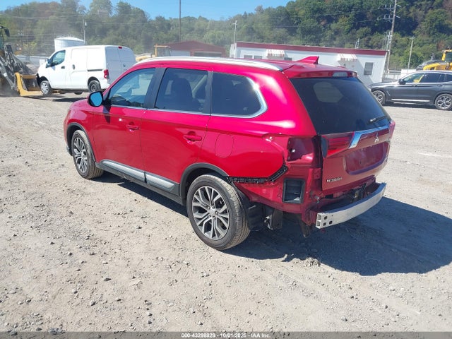 2017 MITSUBISHI OUTLANDER JA4AZ3A35HZ031458 Photo 2
