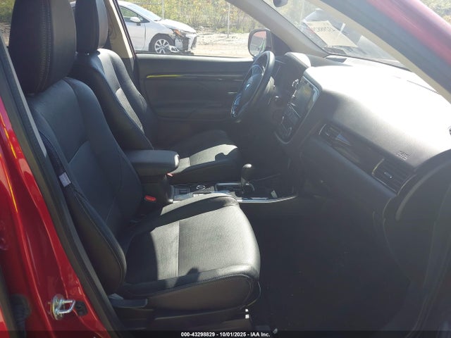 2017 MITSUBISHI OUTLANDER JA4AZ3A35HZ031458 Photo 4
