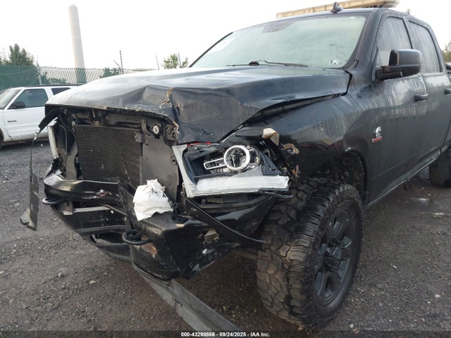 3C6UR5DLXEG158980 RAM 2500