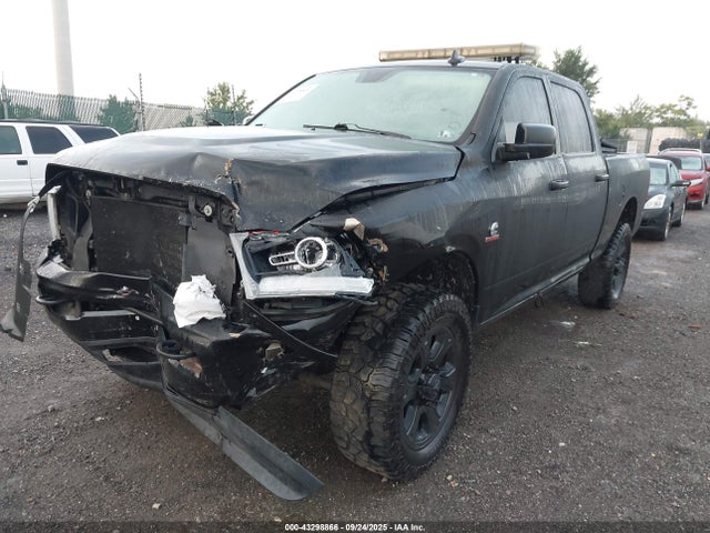 3C6UR5DLXEG158980 RAM 2500
