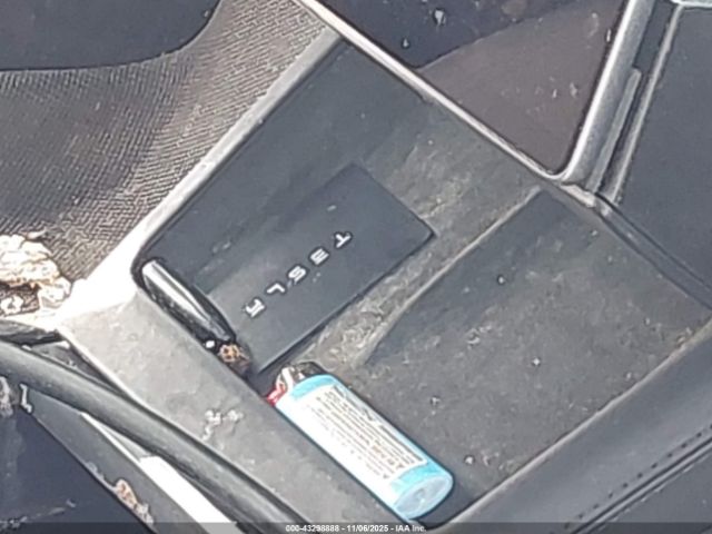 2024 TESLA MODEL 3 5YJ3E1EB4RF758808 Photo 10