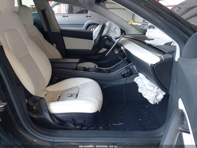 2019 TESLA MODEL 3 5YJ3E1EA8KF317891 Photo 4
