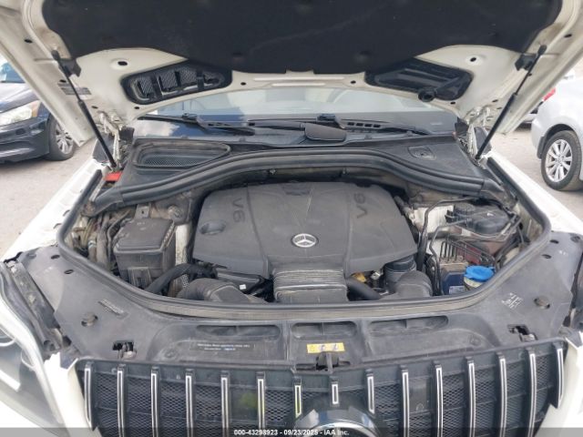 2015 MERCEDES-BENZ GL 350 BLUETEC 4JGDF2EE7FA461999 Photo 9