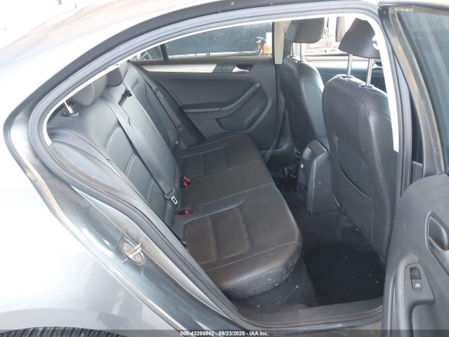 3VWDB7AJ1HM367541 Volkswagen 1.4 tsi