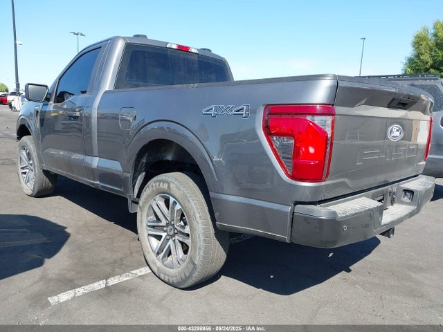 1FTMF1L50SKE04386 Ford 4v
