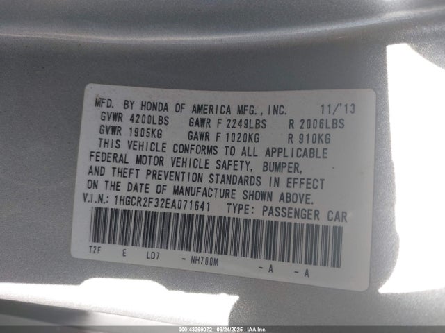 1HGCR2F32EA071641 Honda k24w1