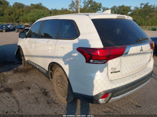 2017 MITSUBISHI OUTLANDER JA4AZ3A37HZ022275 Photo 2
