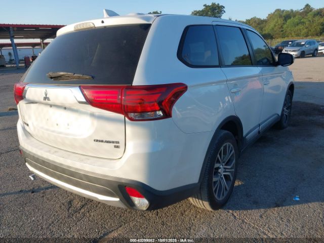 2017 MITSUBISHI OUTLANDER JA4AZ3A37HZ022275 Photo 3