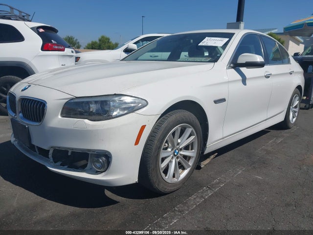 WBA5A5C57GG351946 BMW 2016