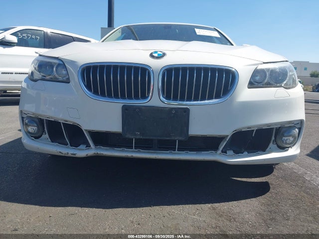 WBA5A5C57GG351946 BMW 2016