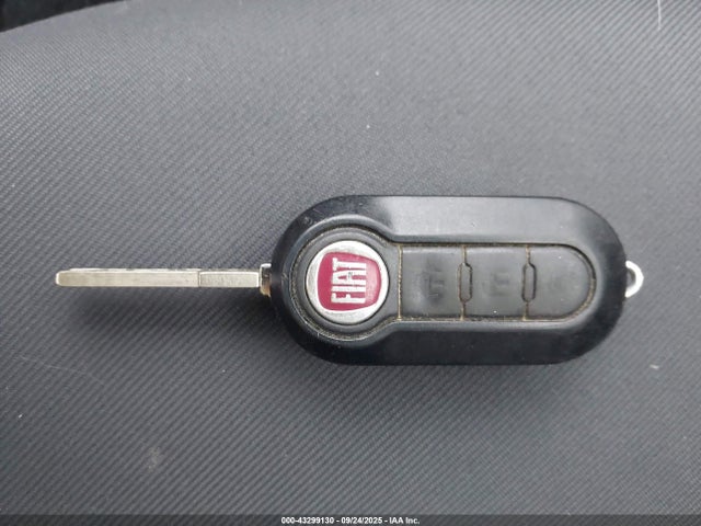 2012 FIAT 500 3C3CFFAR4CT114171 Photo 10