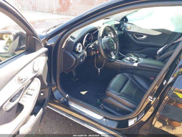 2016 MERCEDES-BENZ C 300 55SWF4JB6GU147661 Photo 4