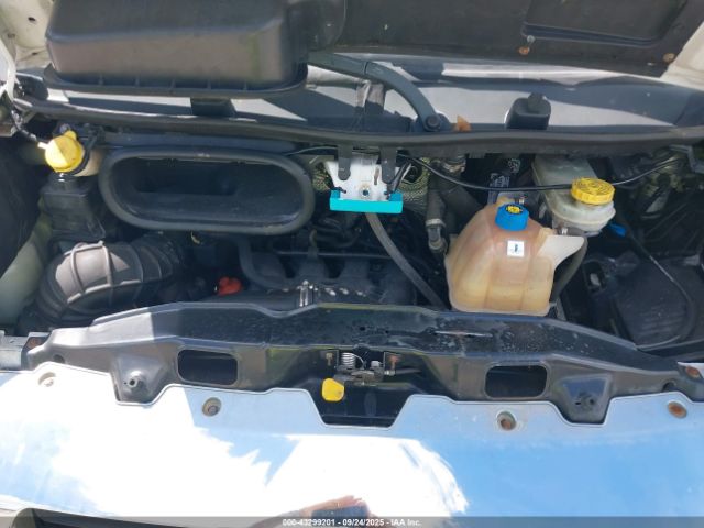 2017 RAM PROMASTER 2500 3C6TRVDG2HE541259 Photo 9