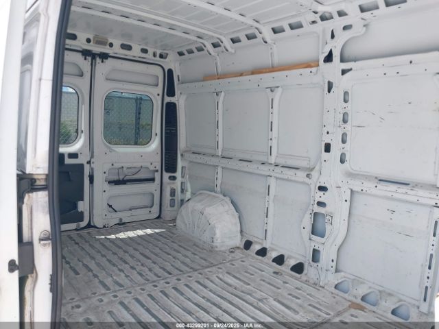 2017 RAM PROMASTER 2500 3C6TRVDG2HE541259 Photo 7