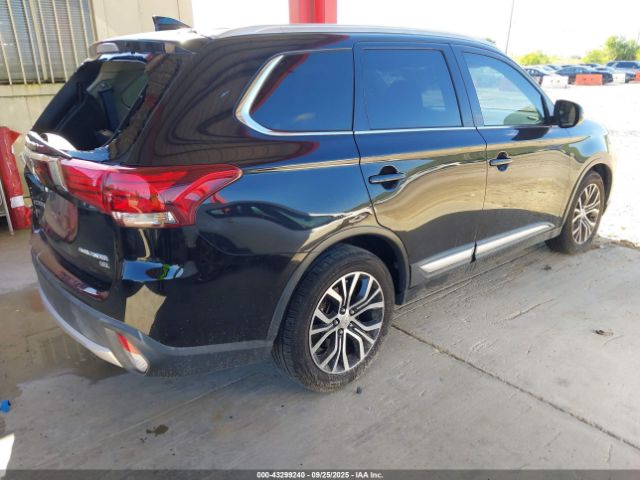 2018 MITSUBISHI OUTLANDER JA4AD3A3XJZ044159 Photo 3
