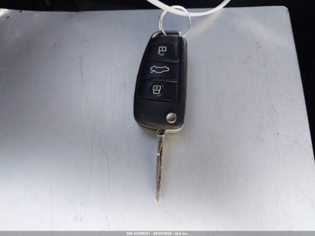 2019 AUDI A3 WAUAUGFF7KA097687 Photo 10