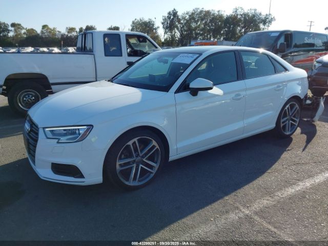 2019 AUDI A3 WAUAUGFF7KA097687 Photo 1