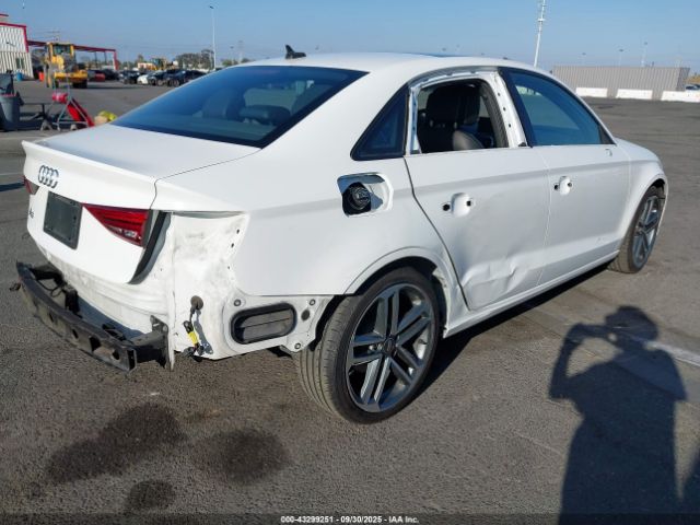 2019 AUDI A3 WAUAUGFF7KA097687 Photo 3
